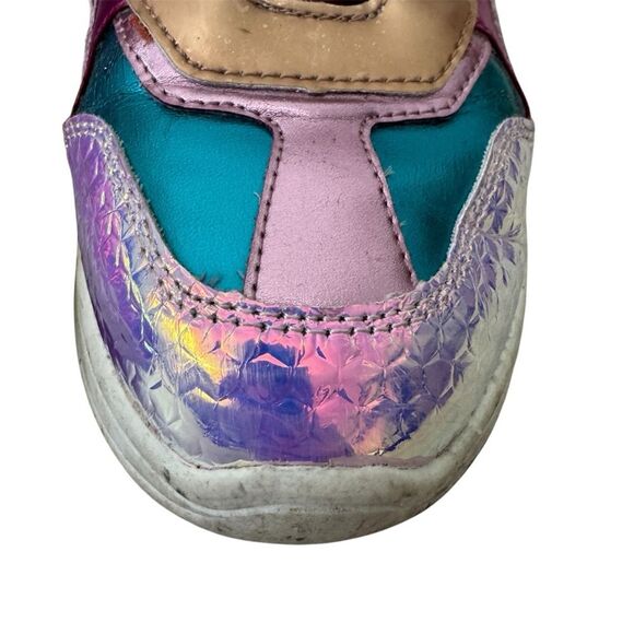 Holographic and Metallic Steve Madden Girls Jmemory Sneakers Size 5 - Picture 7 of 7